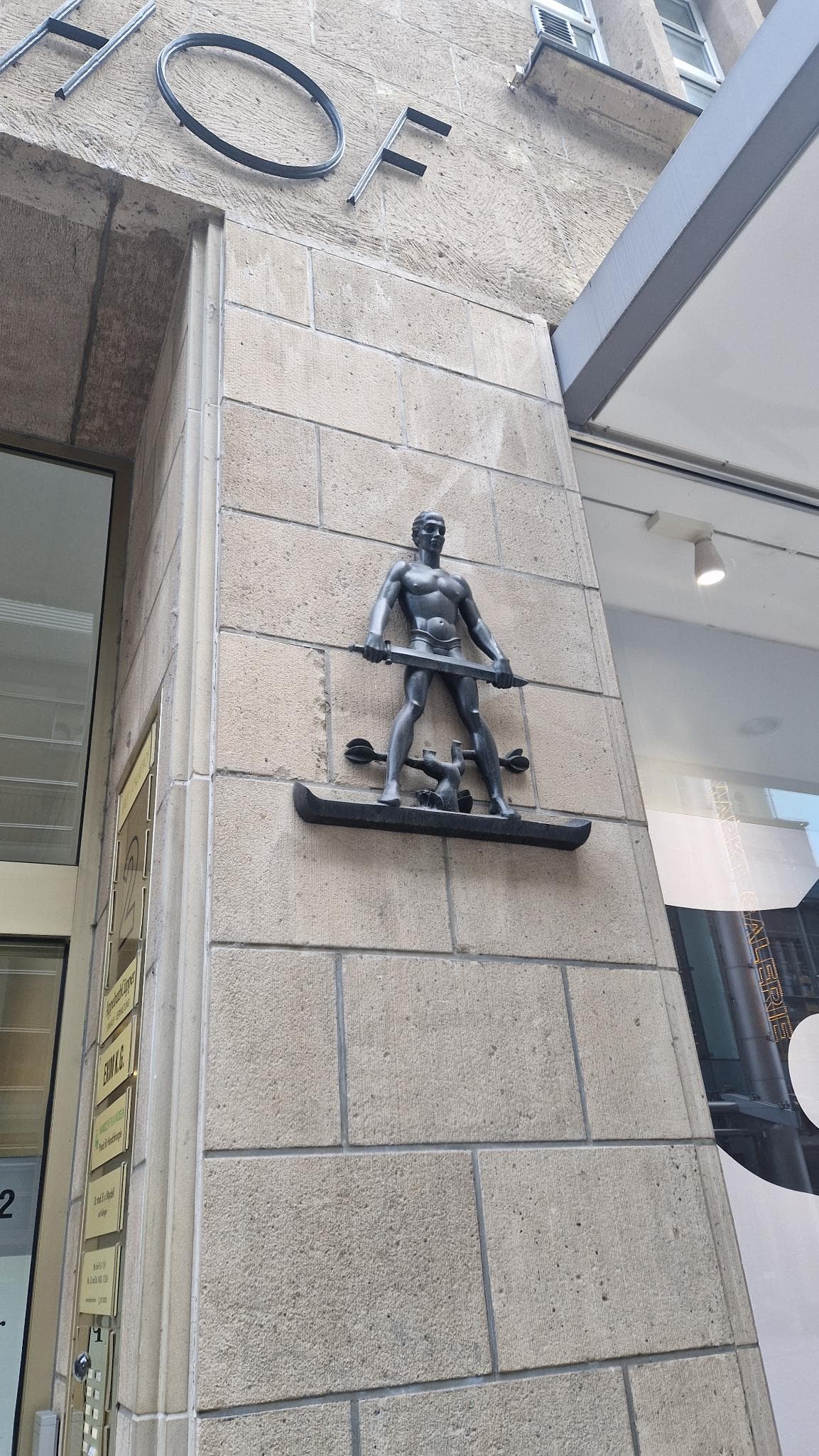 Superstars Wedding – Tom & Linda's Secret Festival - gallery image 2